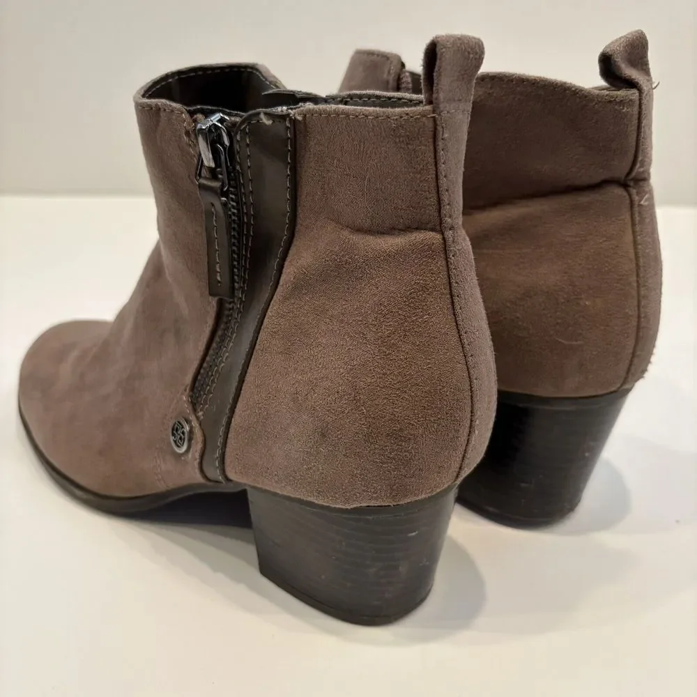 Liz Claiborne Boots Women‎ Booties Brown Suede Zipper Accent 7.5 M